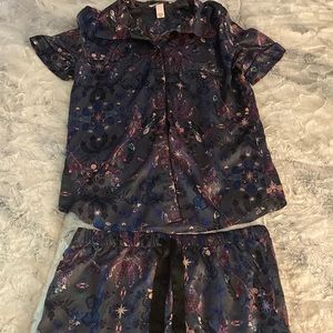 Victoria’s Secret pajama set